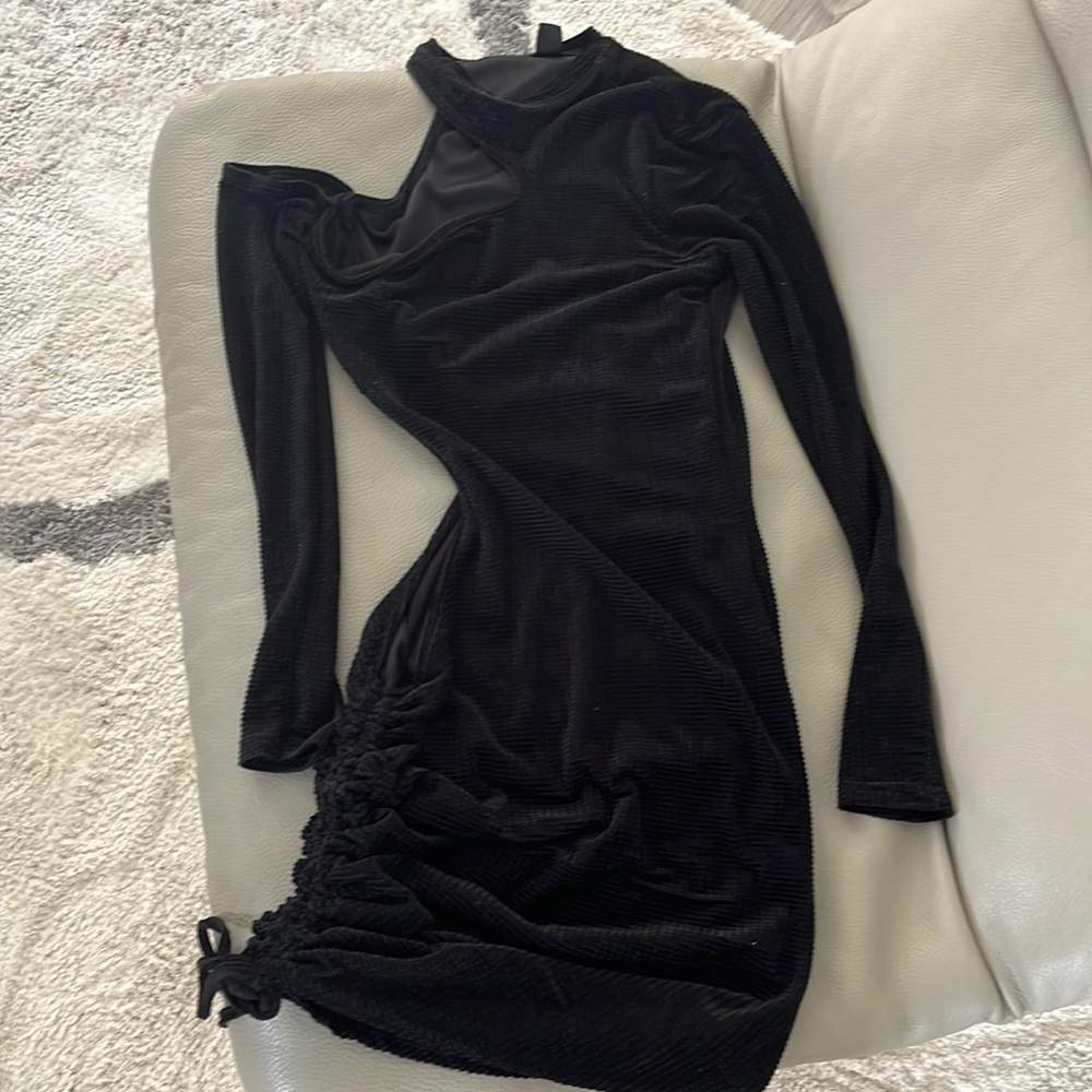 Shein black textured adjustable tie open cut side one shoulder long sleeve dress